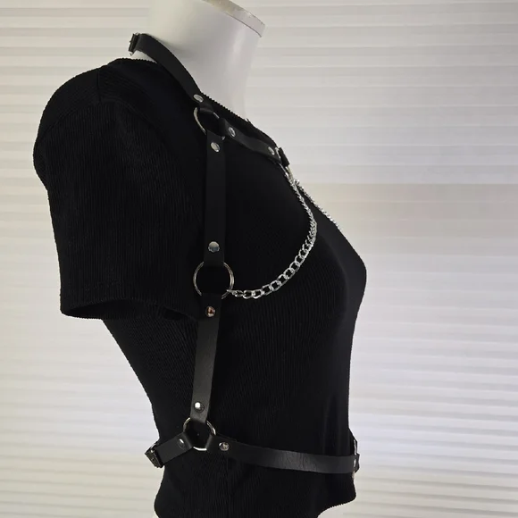 New! Heart Themed Black Harness Bra Chain Festival Rave Goth Adjustable - Picture 7 of 9